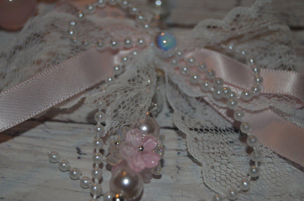 Pink and Lace Bow Phone Wristlet