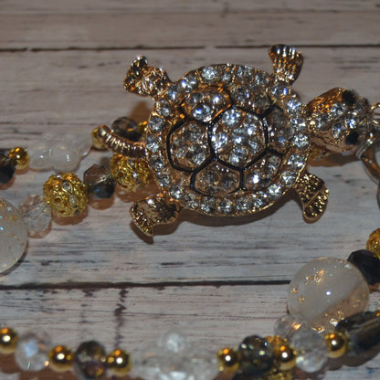 Black and White Crystal Turtle Phone Wristlet